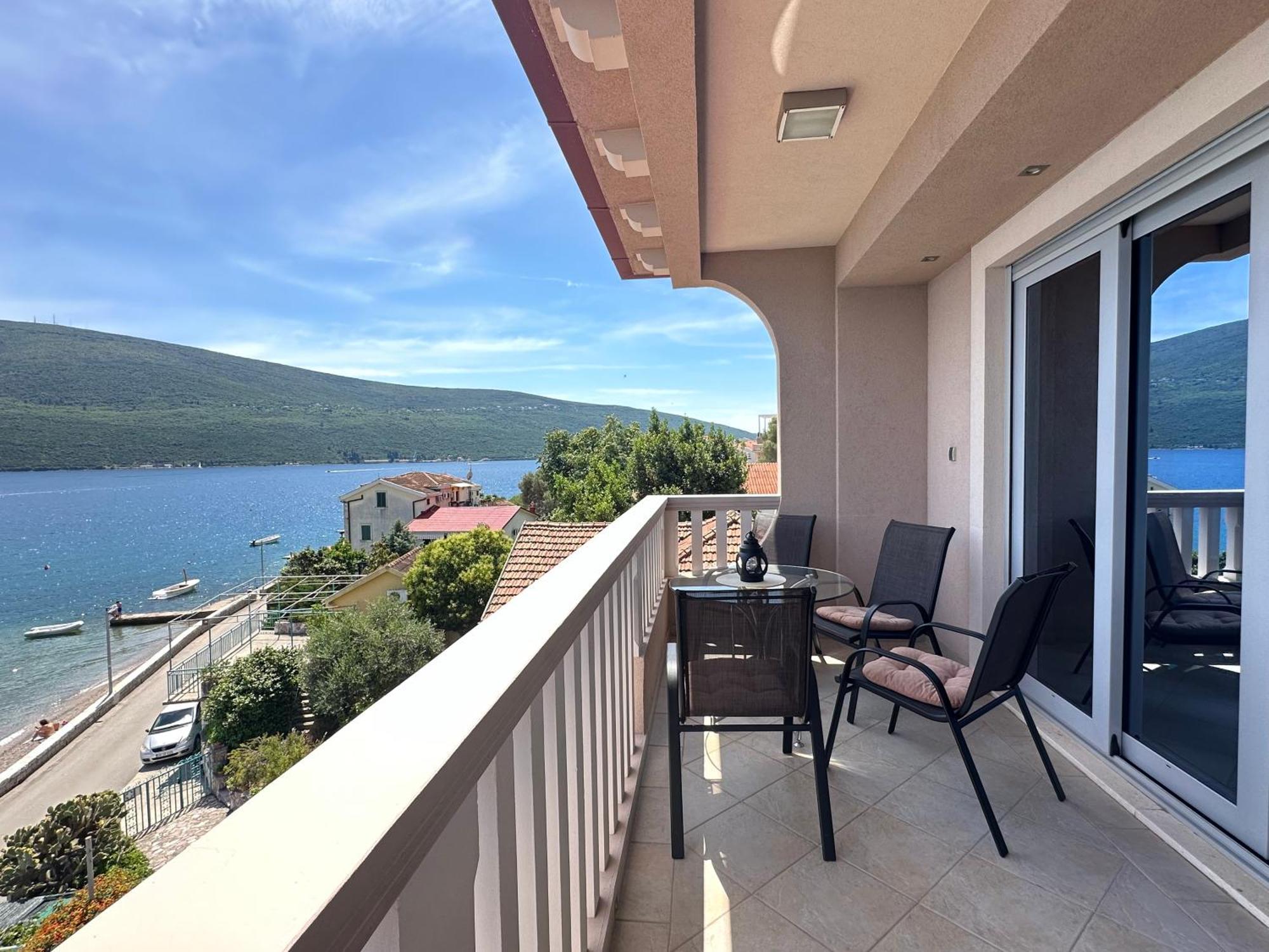 Vila Jadranka Apartments Herceg Novi Extérieur photo