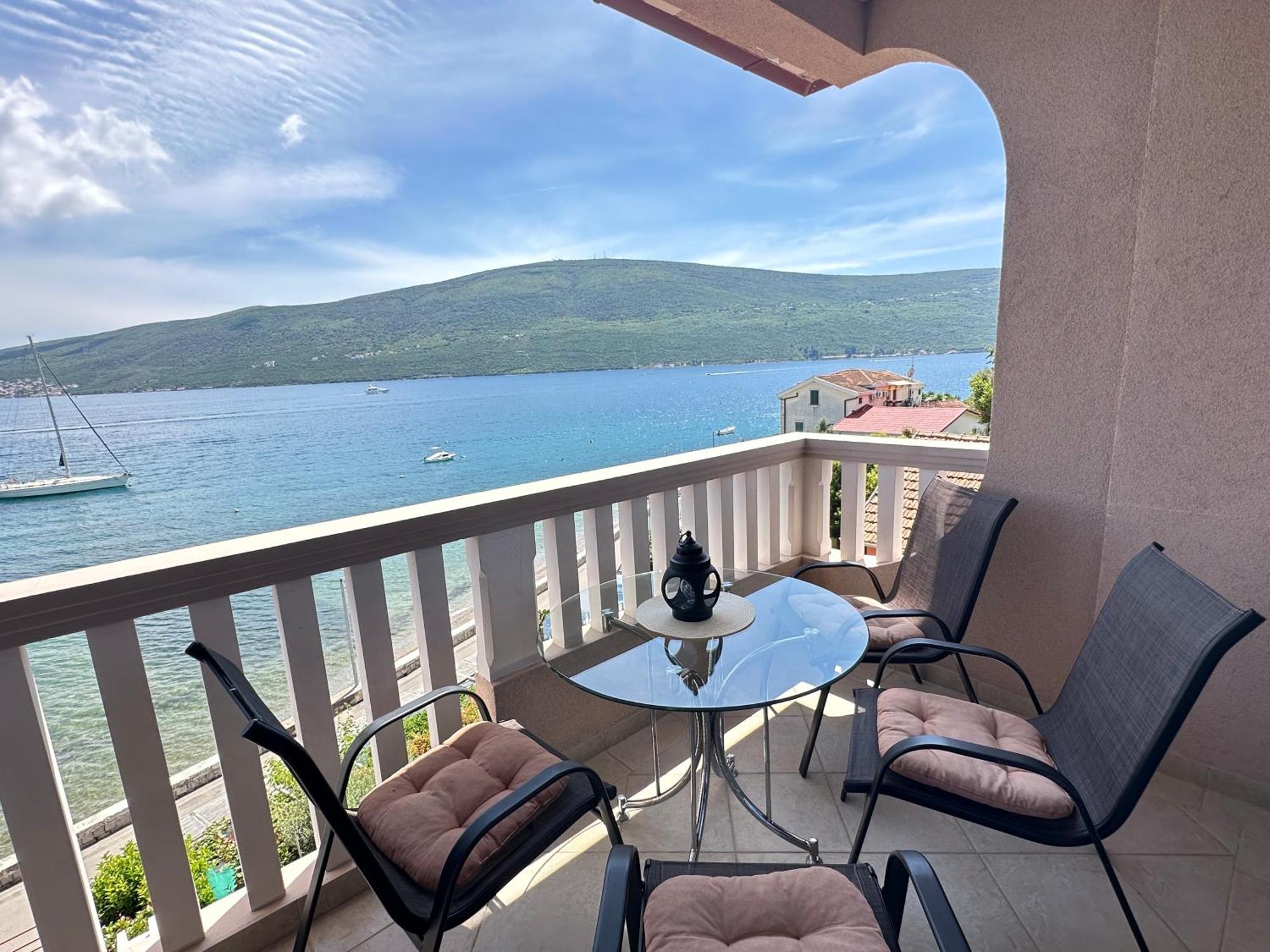 Vila Jadranka Apartments Herceg Novi Extérieur photo