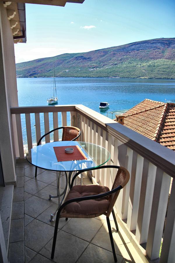 Vila Jadranka Apartments Herceg Novi Extérieur photo