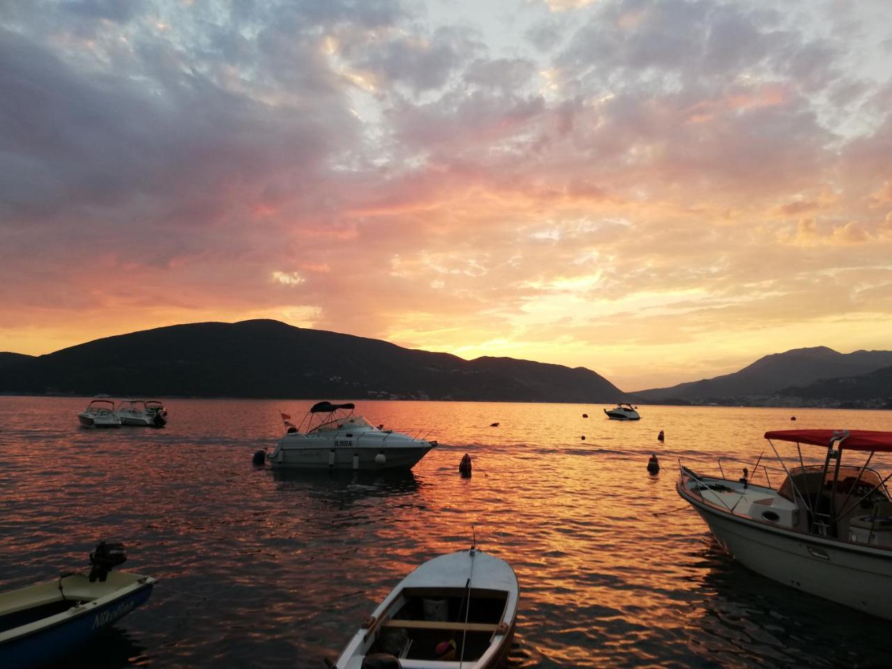 Vila Jadranka Apartments Herceg Novi Extérieur photo